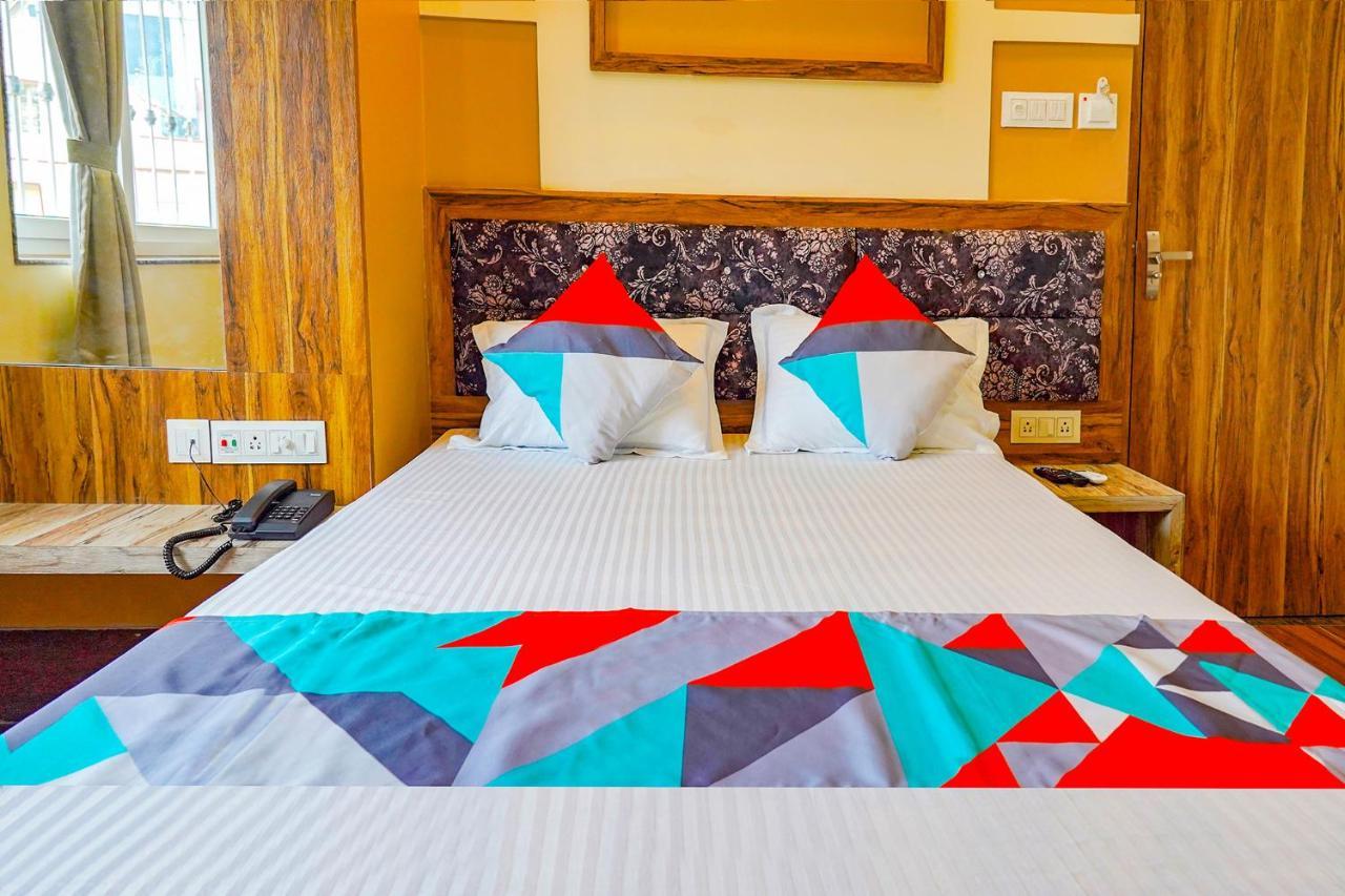 Fabhotel Quest - Nr Quest Mall Колката Екстериор снимка